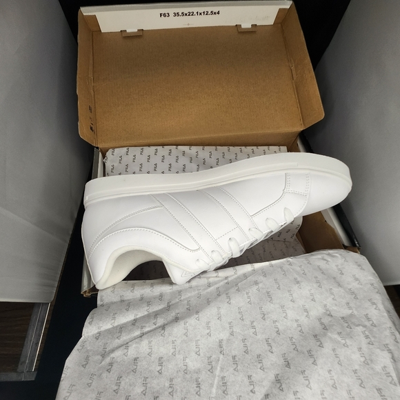 Fila Boca on the 8s Mens size 14 triple white sneaker shoes - Picture 7 of 11